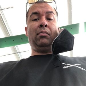 Meet your Posher, Gregory